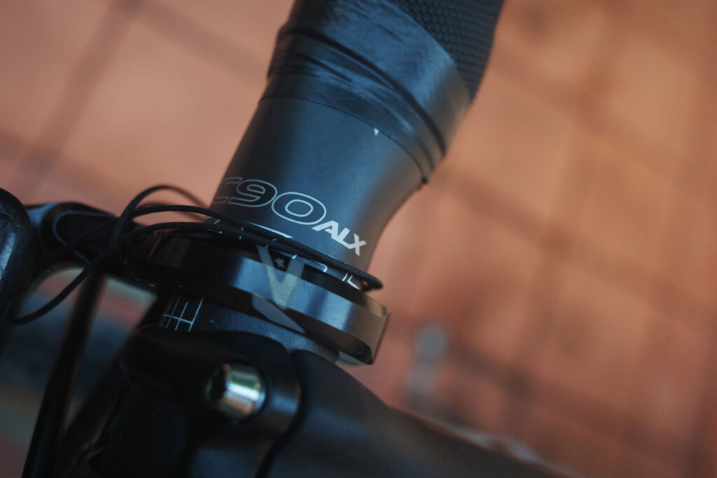 Carbon fiber handlebar