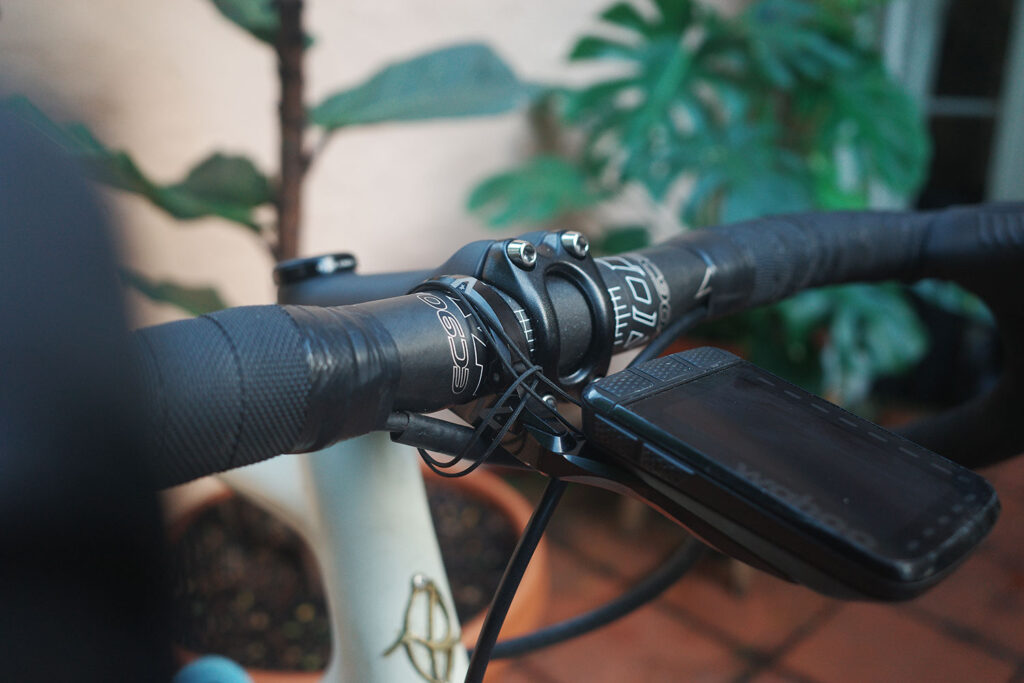 Front of carbon fiber Easton handlebar