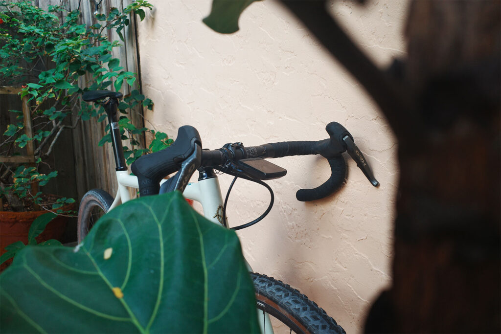 Easton Handle Bar Between Plants